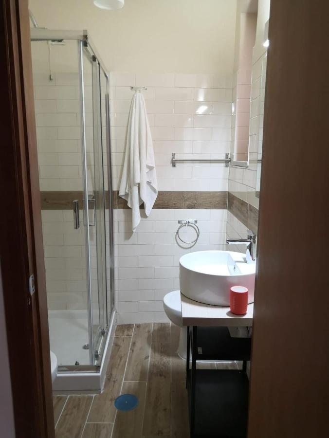 Dimora Antica Bed & Breakfast *